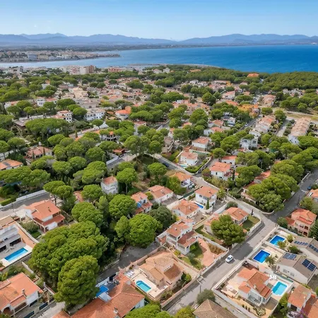Alizea L' Escala